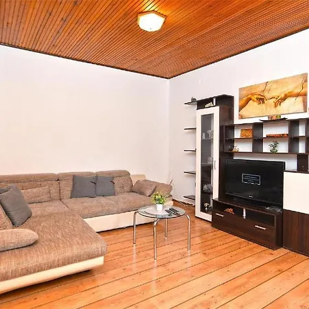 Erbirosa Apartamento *